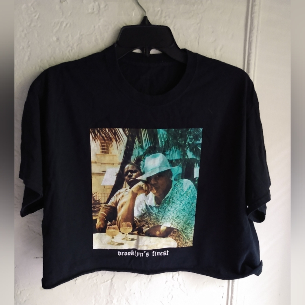 Women's vintage hip-hop crop top